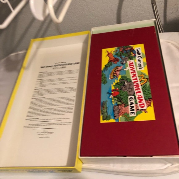 🎠Vintage Disney’s Jungle Cruise Board Game - 790 $40 or $35 w/offer - Picture 2 of 4